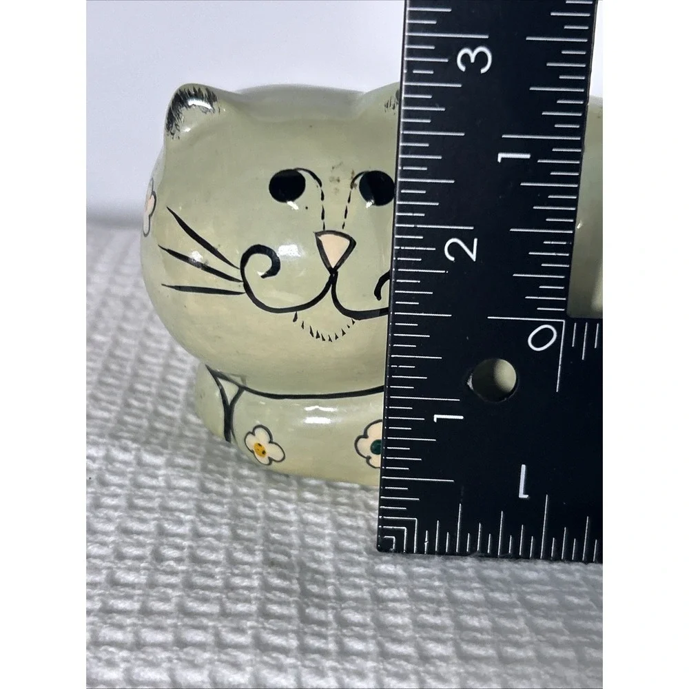 Susan Marie McChesney 1983 Olive Green Cat Kitten Enesco Whimsy